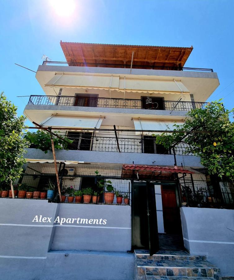 Alex Apartments Sarandë エクステリア 写真