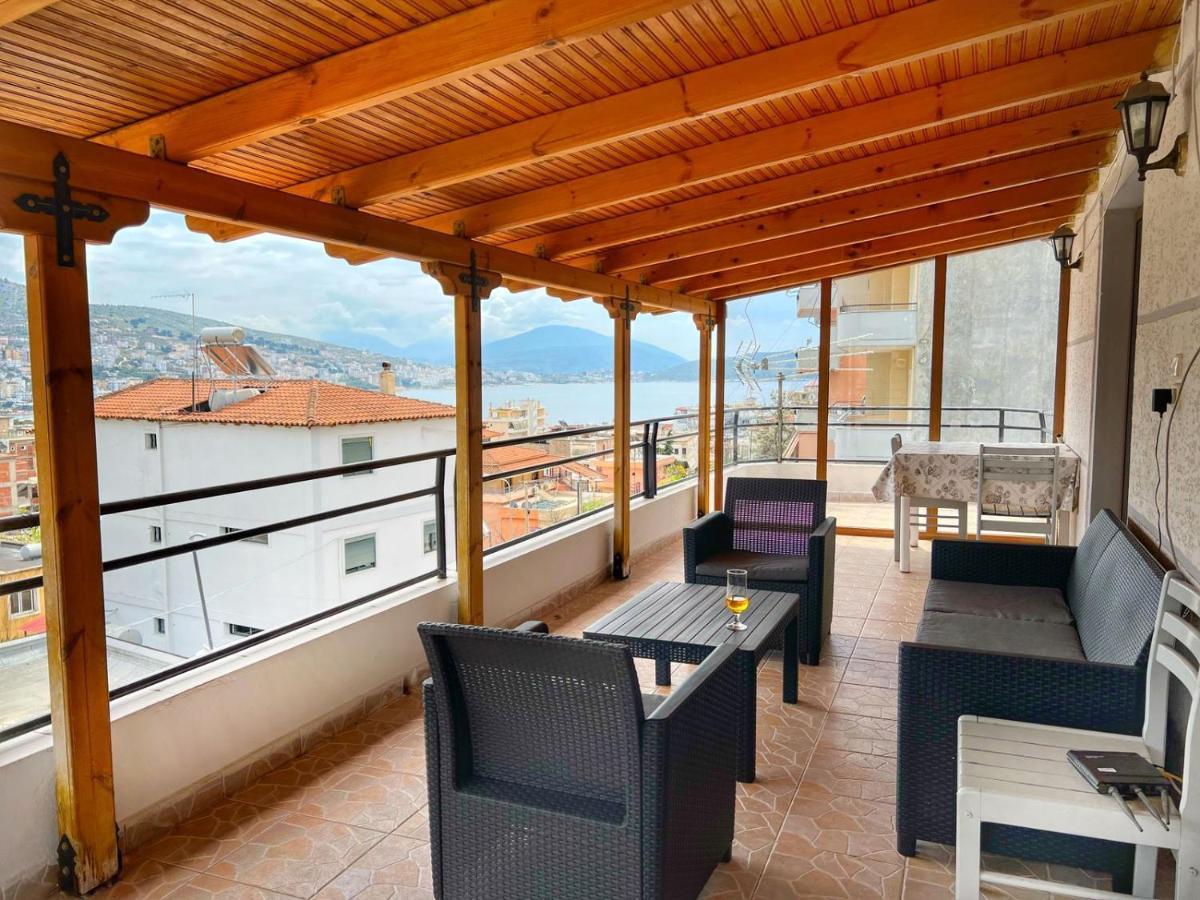 Alex Apartments Sarandë エクステリア 写真