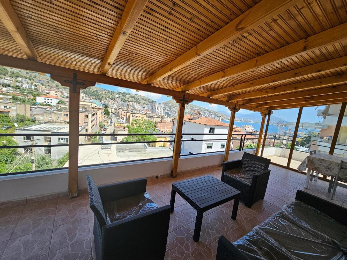 Alex Apartments Sarandë エクステリア 写真