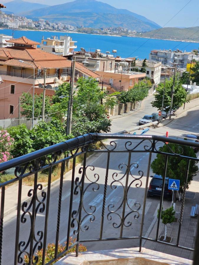 Alex Apartments Sarandë エクステリア 写真