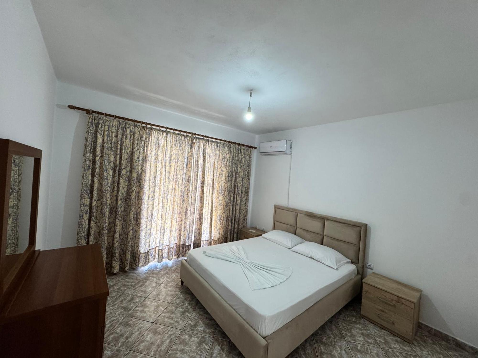 Alex Apartments Sarandë エクステリア 写真